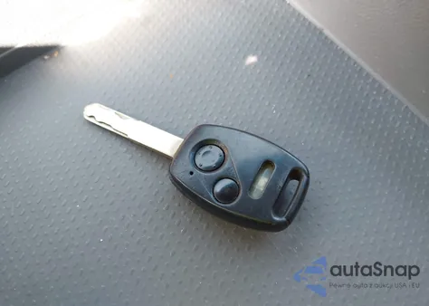 2008 Honda Odyssey Lx from USA, damaged, VIN 5FNRL38208B022535